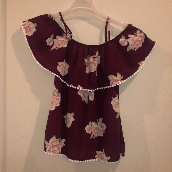 Off the Shoulder Top - Picture 1 of 3